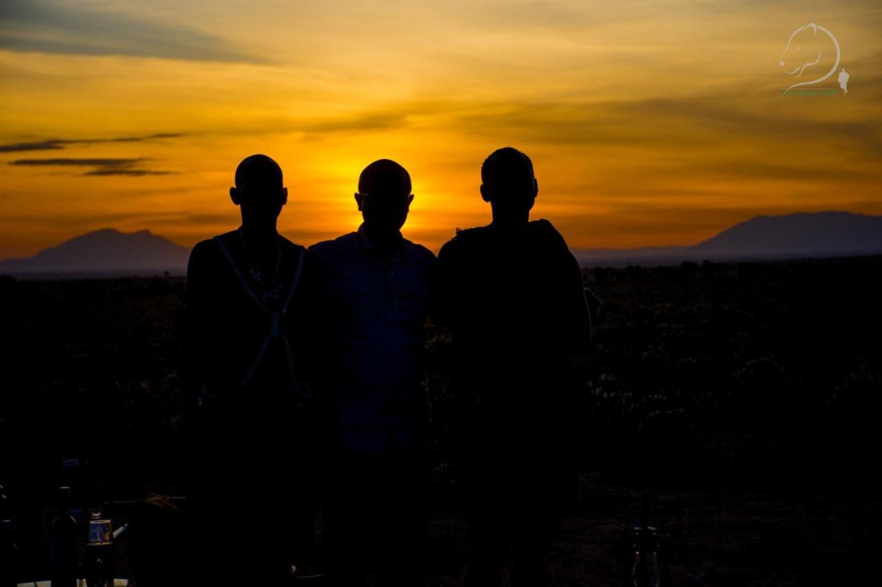 Amanya 2-Rooms Lioness Family Amboseli Bagian luar foto
