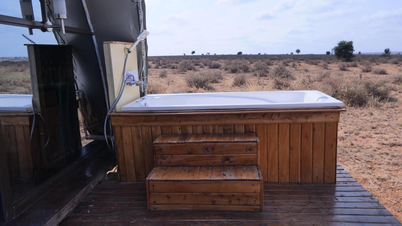 Amanya 2-Rooms Lioness Family Amboseli Bagian luar foto